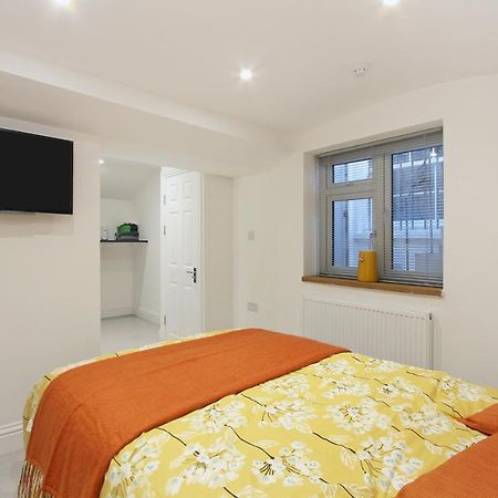 Splendid Flat In Kensington Olympia Apartment London Bagian luar foto