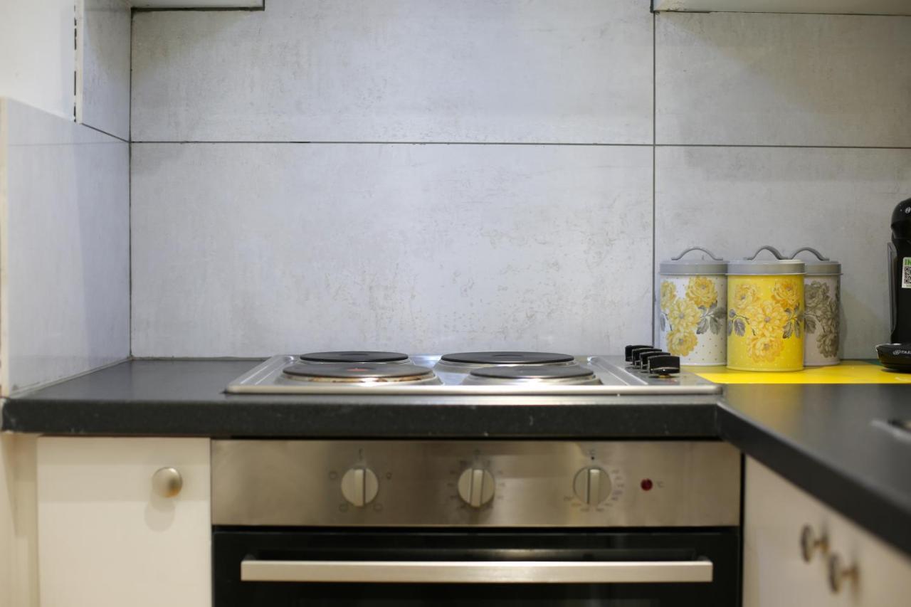 Splendid Flat In Kensington Olympia Apartment London Bagian luar foto
